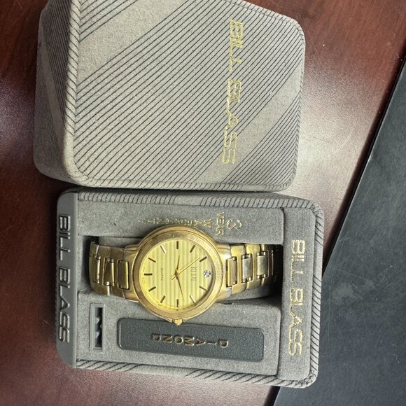 BILL BLASS BRAND - VINTAGE GOLD WRIST WATCH - Picture 5 of 6